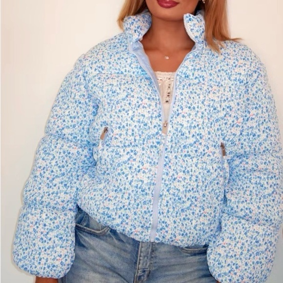 TCEC Light Blue Floral Puffer Jacket - Picture 5 of 5